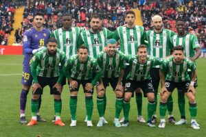 กระโดดขึ้นสู่ท็อปโฟร์