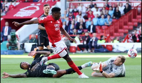 เอาชนะอาร์เซนอล